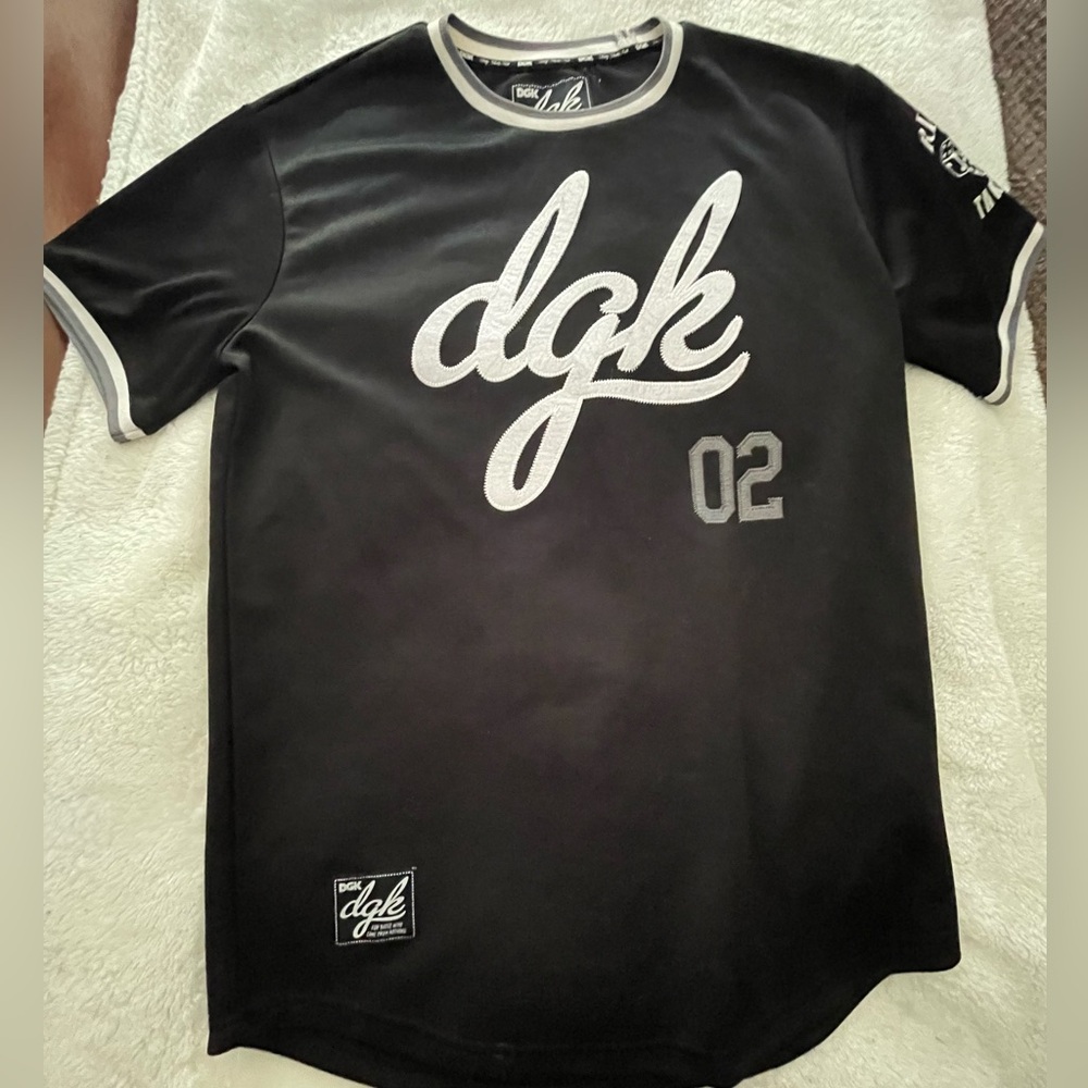 Men’s XL jersey DGK in mint condition